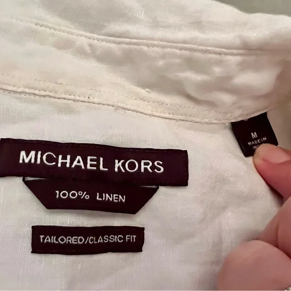 Men’s Michael Kors white short sleeve linen button down - Picture 3 of 3